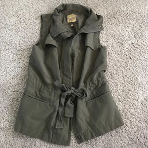 Princess Vera wang cargo vest